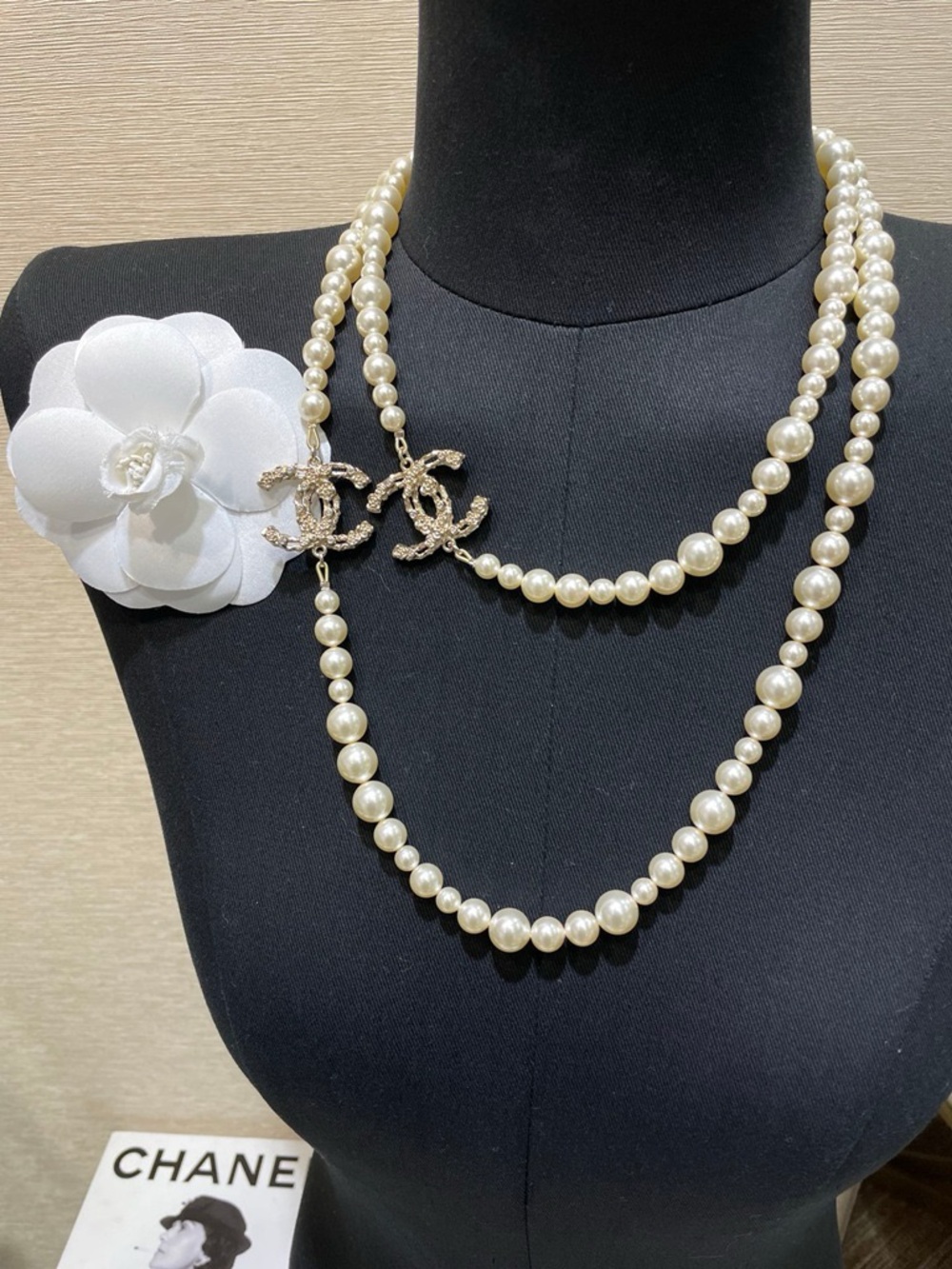 CHANEL Ivory Pearl Double-Strand Necklace with Gold CC Charms